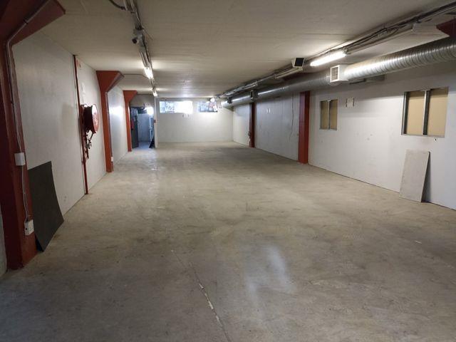 Commercial Property for Sale in Paarden Eiland Western Cape